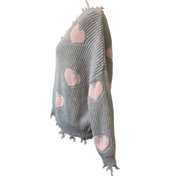 Distressed Gray Heart Knit Sweater V-Neck No Boundaries Womesns Size XXXL/3XG - Picture 2 of 11